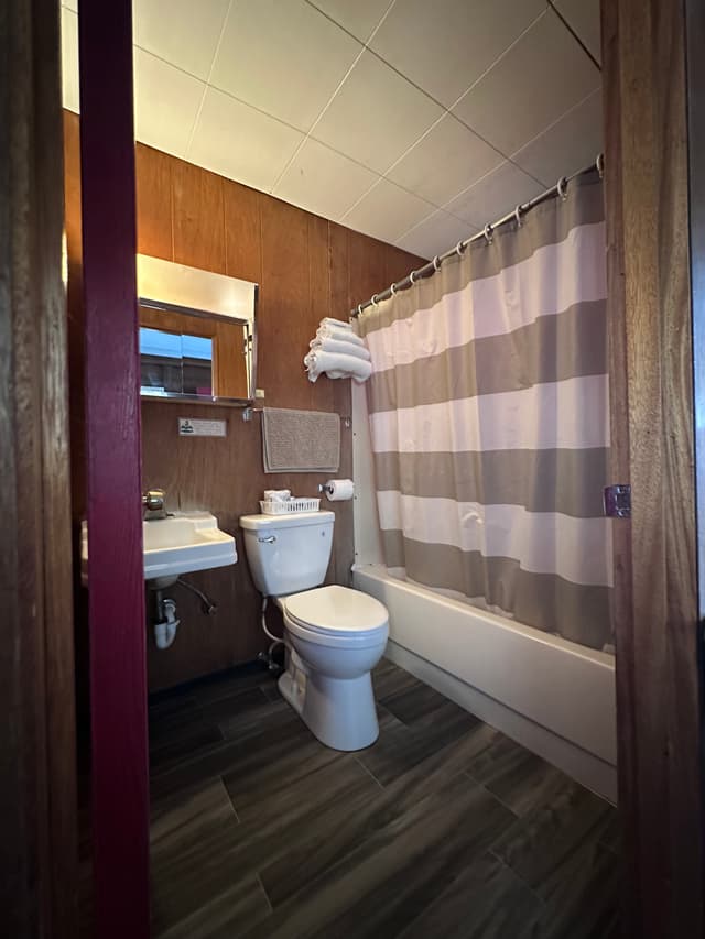 three rivers accommodations