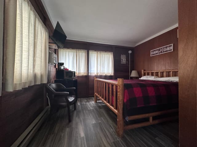 three rivers accommodations