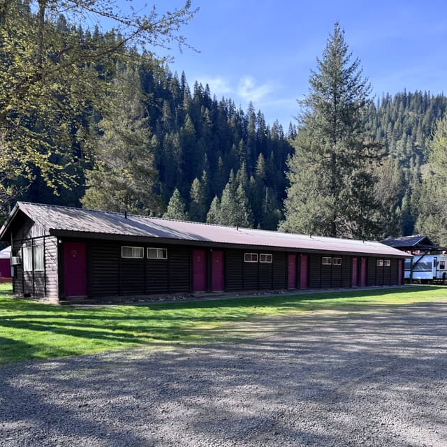 three rivers accommodations