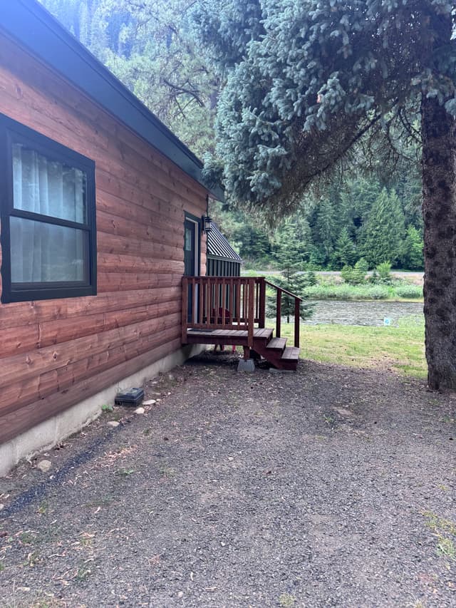 three rivers accommodations