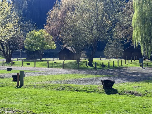 three rivers accommodations